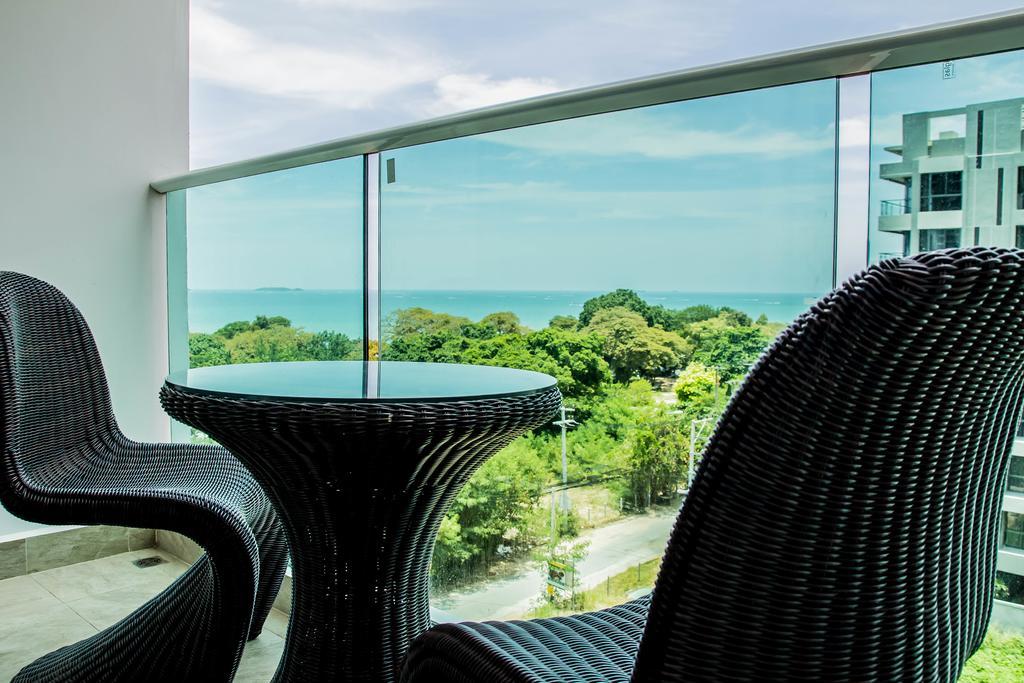 Cosy Beach View Condominium Pattaya Exterior photo