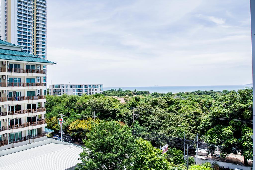 Cosy Beach View Condominium Pattaya Exterior photo